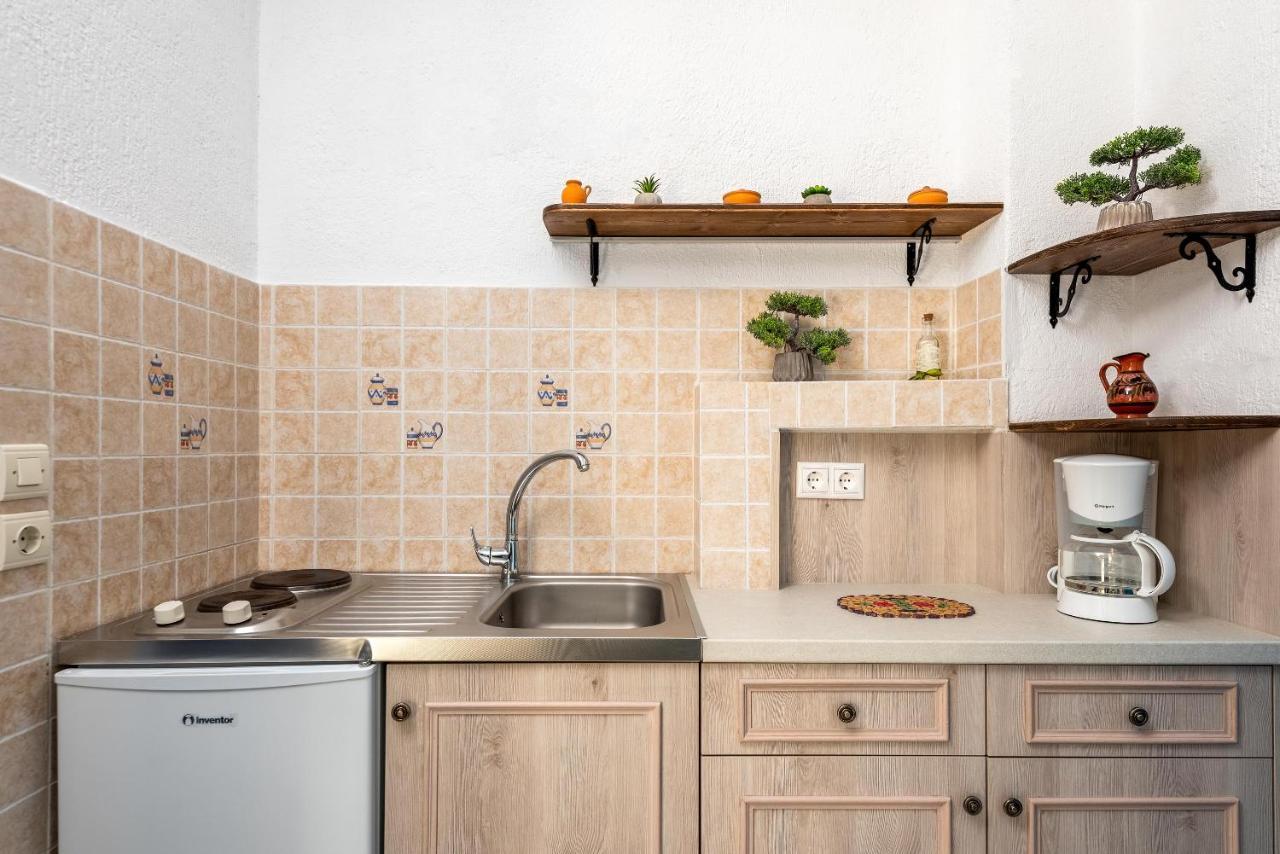 Agnanti Beach Apartments أرخانجلوس المظهر الخارجي الصورة